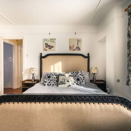 Cosy Welsh Cottage In St Davids Centre With Garden Экстерьер фото